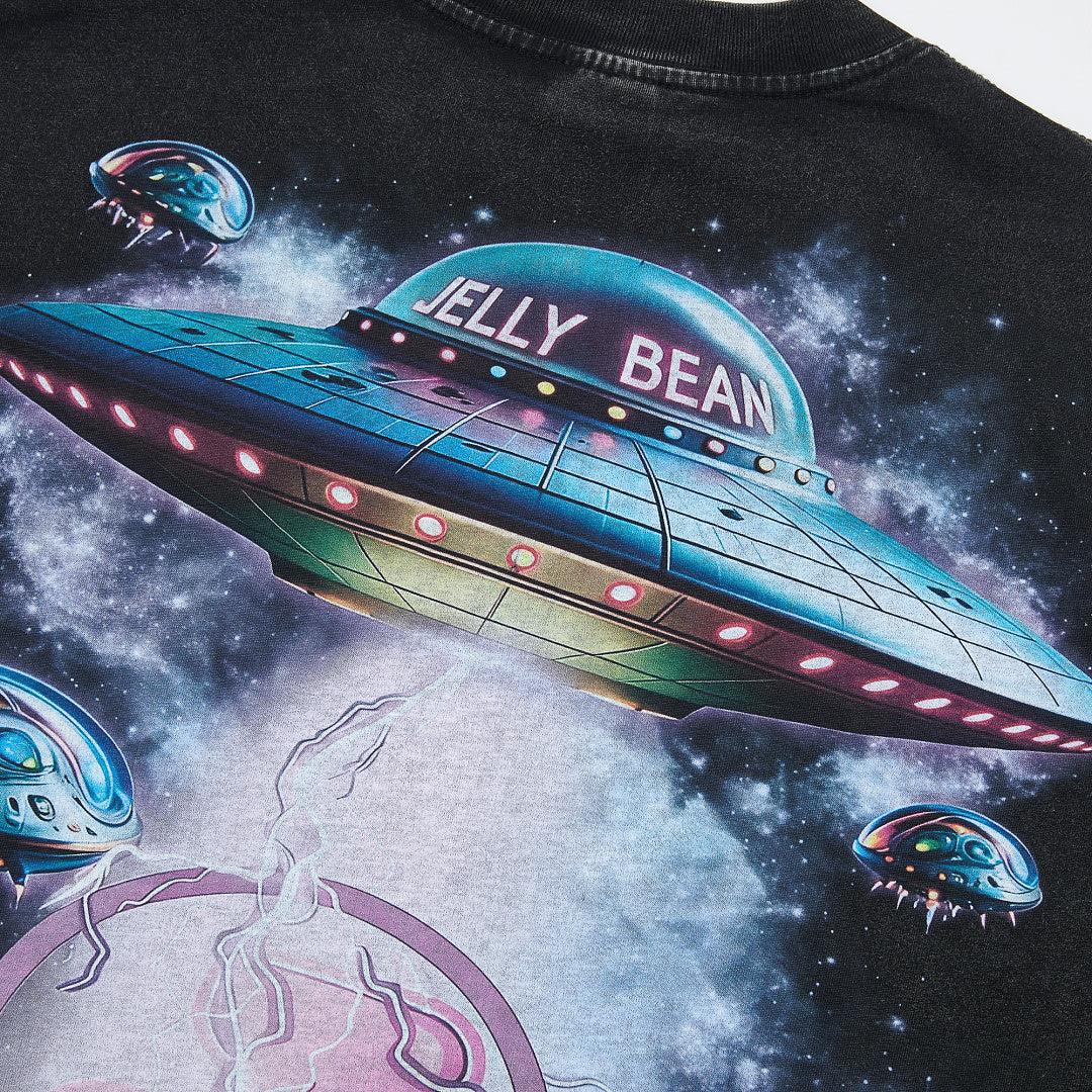 Jellybean Alien VR Oversized Graphic Tee — Washed Black