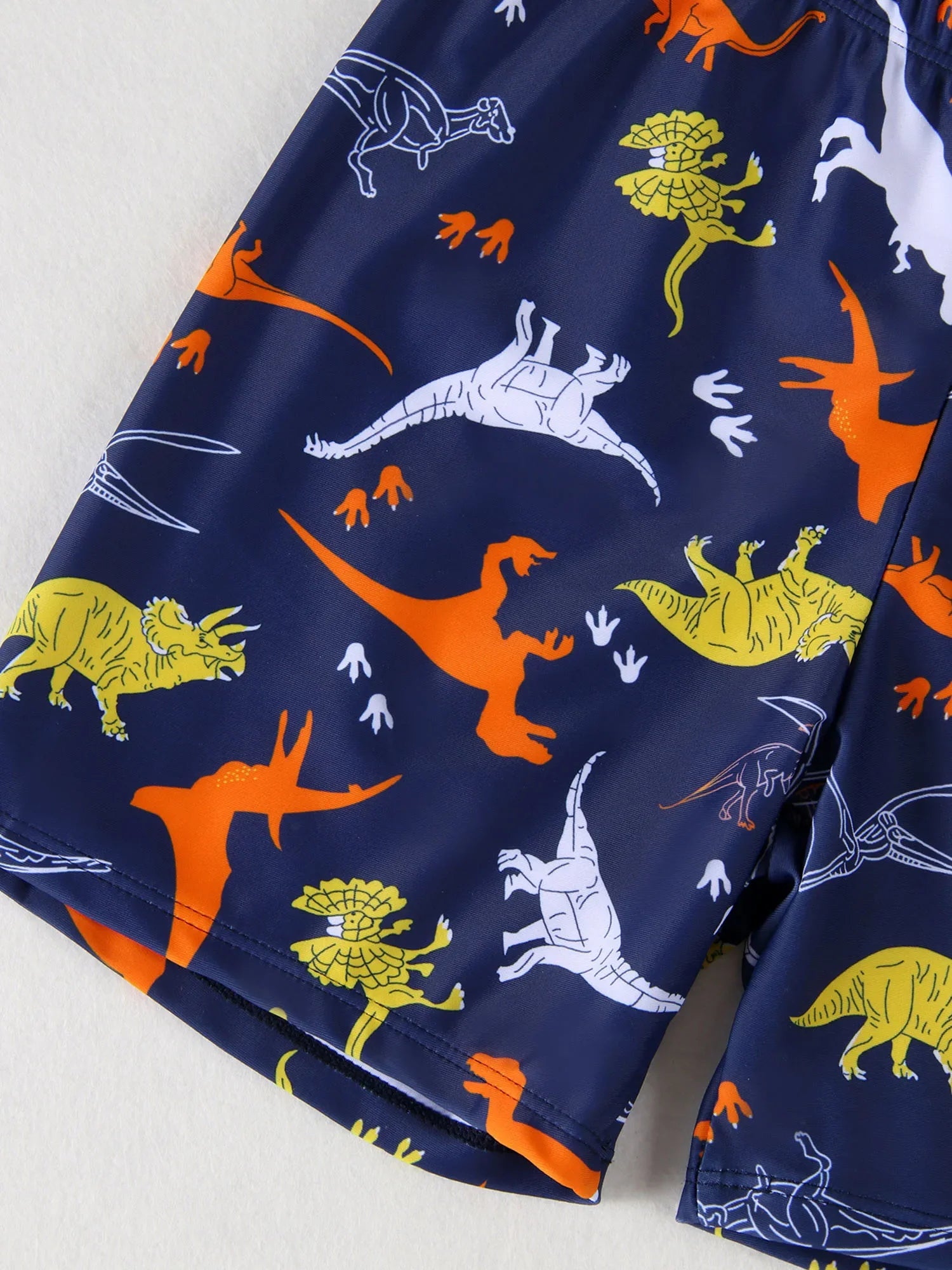 Kids Boys Two-Piece Bathing Suit Coconut Tree/Dinosaur/Geometric Printed Swimsuit Set Swimwear Long Sleeve T-shirt with Shorts