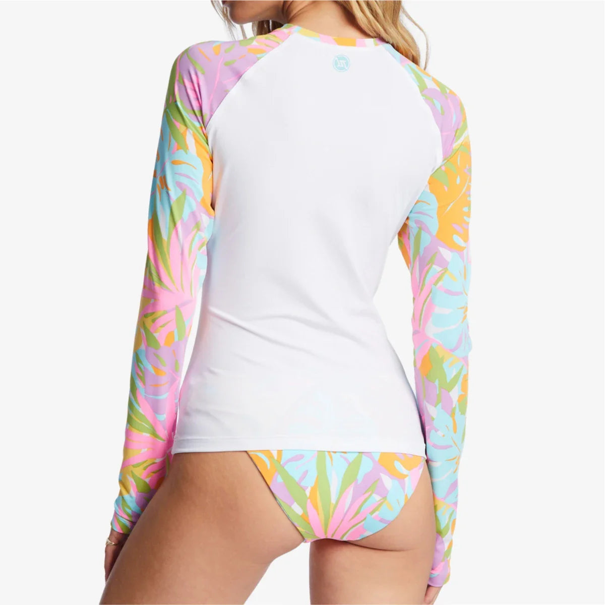 Women's Surfing Shirt Ladies Love Surf T-Shirts Beach Sunscreen Rashguard Swimwear Diving